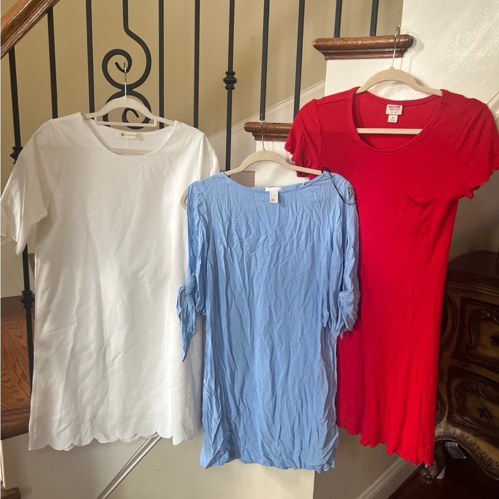 Mossimo Supply Co. Red, and White The impeccable pig Short Sleeve dress